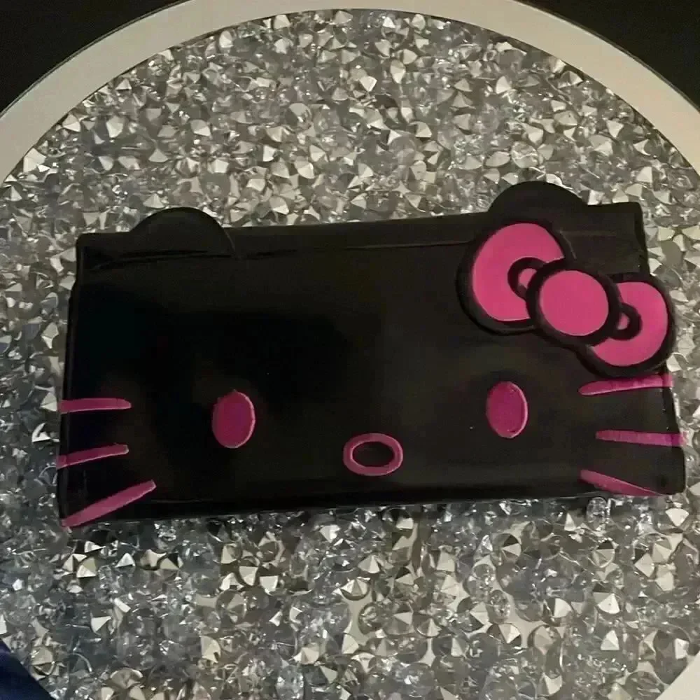 Hello Kitty face Sanrio Black and Pink patent Wallet sleek trifold kawaii